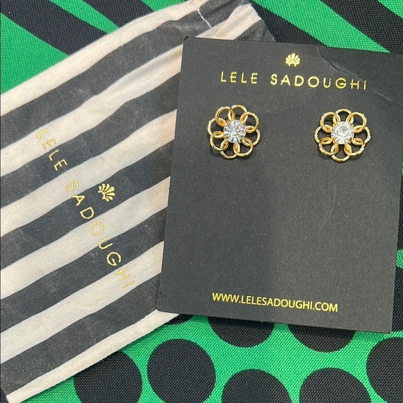 Revolve x Lele Sadoughi Marigold Floral Stud Earrings color gold new w/ dust bag - Picture 1 of 5